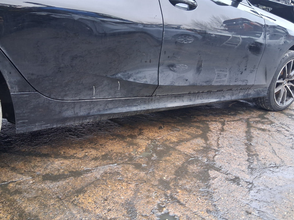 2019 BMW 3 SERIES SALOON G20 OS DRIVER SIDE SKIRT VALANCE BLACK SAPPHIRE MET 475