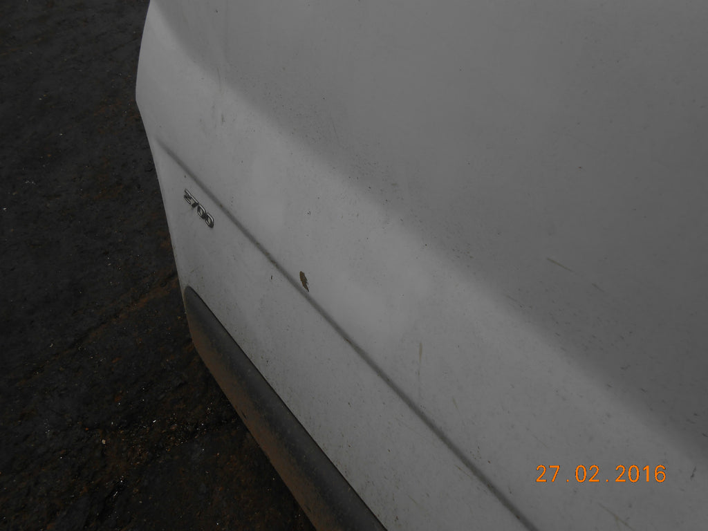 VAUXHALL VIVARO 2003 NSF PASSENGER  SIDE FRONT BARE DOOR TRIM  HINGE WHITE