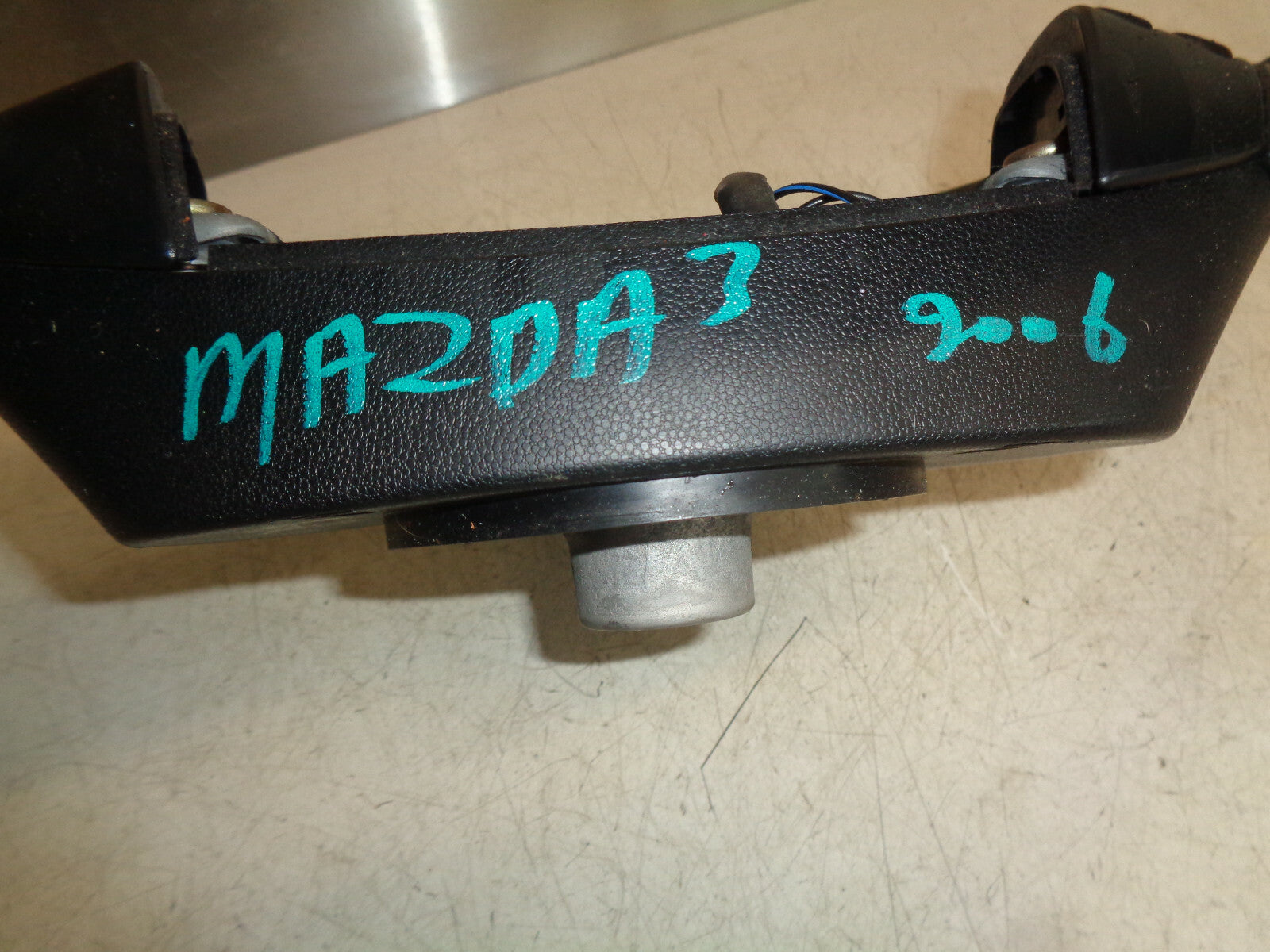MAZDA 3 2006 3 SPOKE MULTIFUNCTION STEERING WHEEL