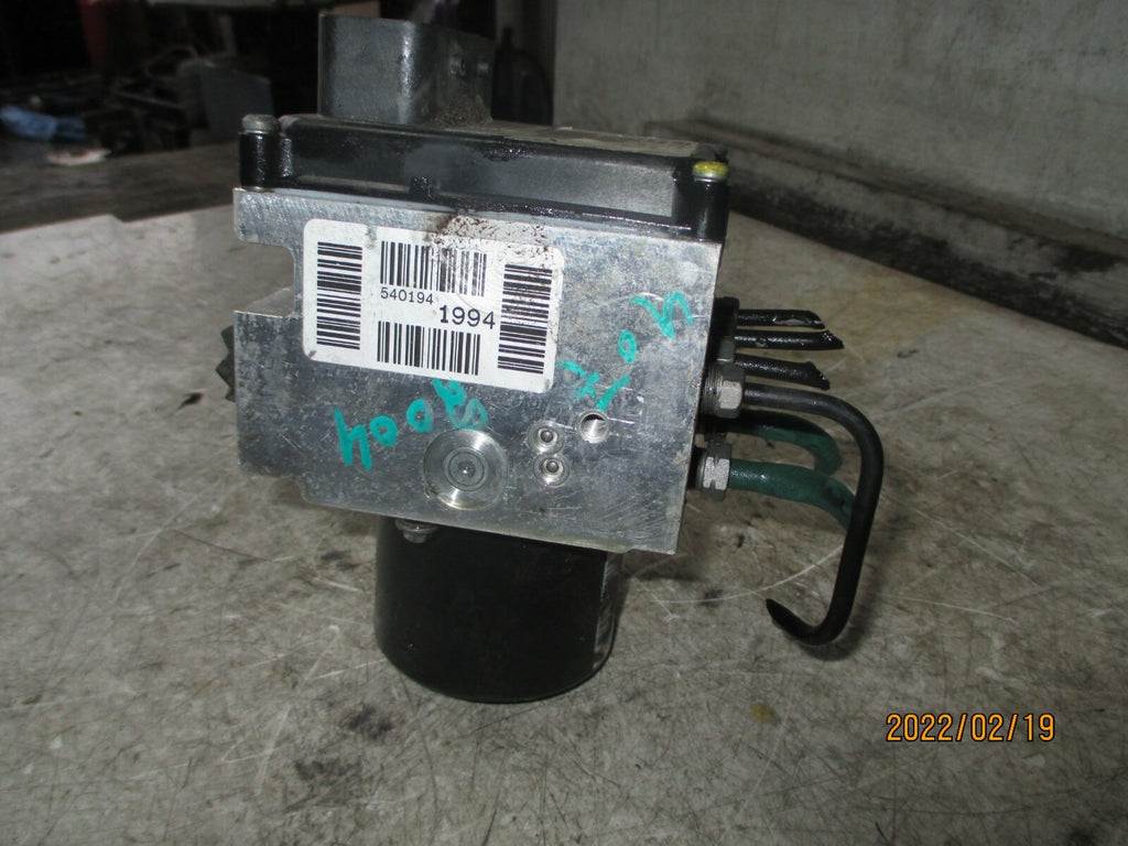 PEUGEOT 407 2004 ABS PUMP & MODULATOR 15732101