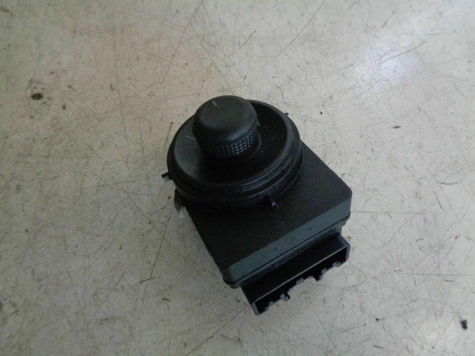 VAUXHALL ASTRA J 2013 ELECTRIC WING CONTROL SWITCH 13271827