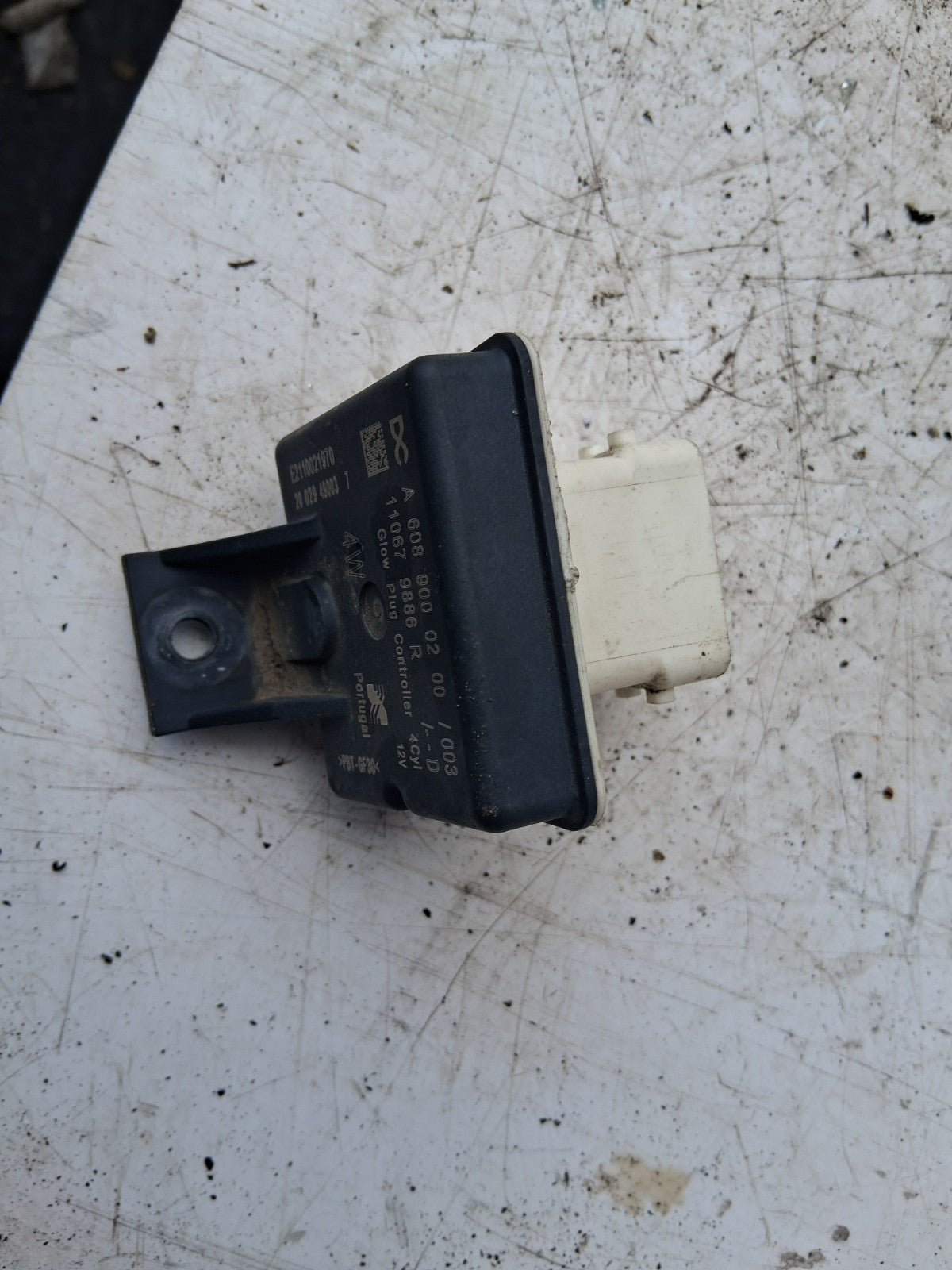 2020 RENAULT KANGOO MK2 GLOW PLUG CONTROLLER 110679886R
