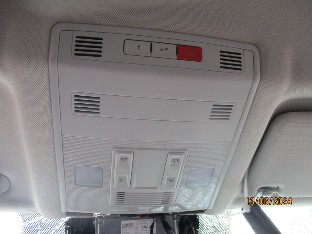 2020 VW VOLKSWAGEN T ROC FRONT INTERIOR ROOF READING LIGHT