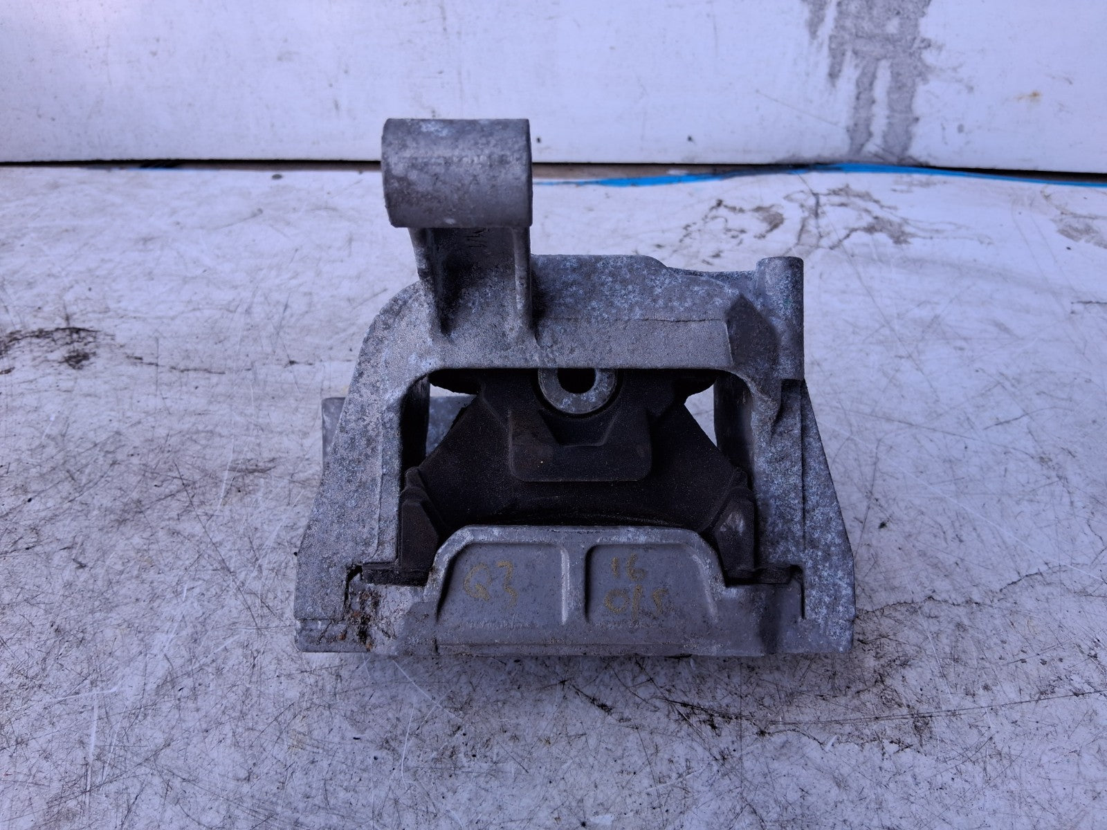 2016 AUDI Q3 2.0 DIESEL ENGINE MOUNT 5N0199262
