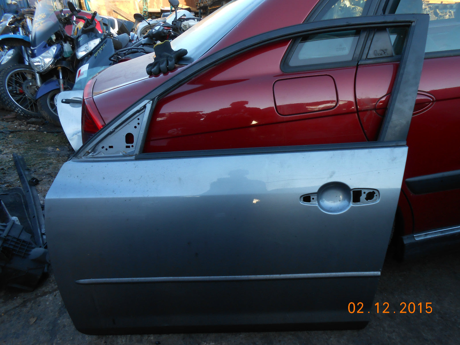 MAZDA 3 BK 2005 NSF PASSENGER SIDE FRONT BARE DOOR IN GREY SILVER