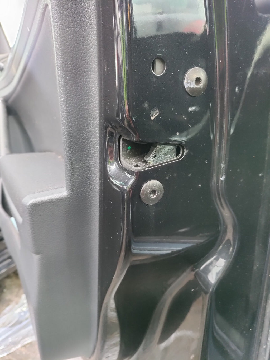 2017 VW VOLKSWAGEN GOLF MK7 OSF DRIVER SIDE FRONT DOOR LOCK MECHANISM