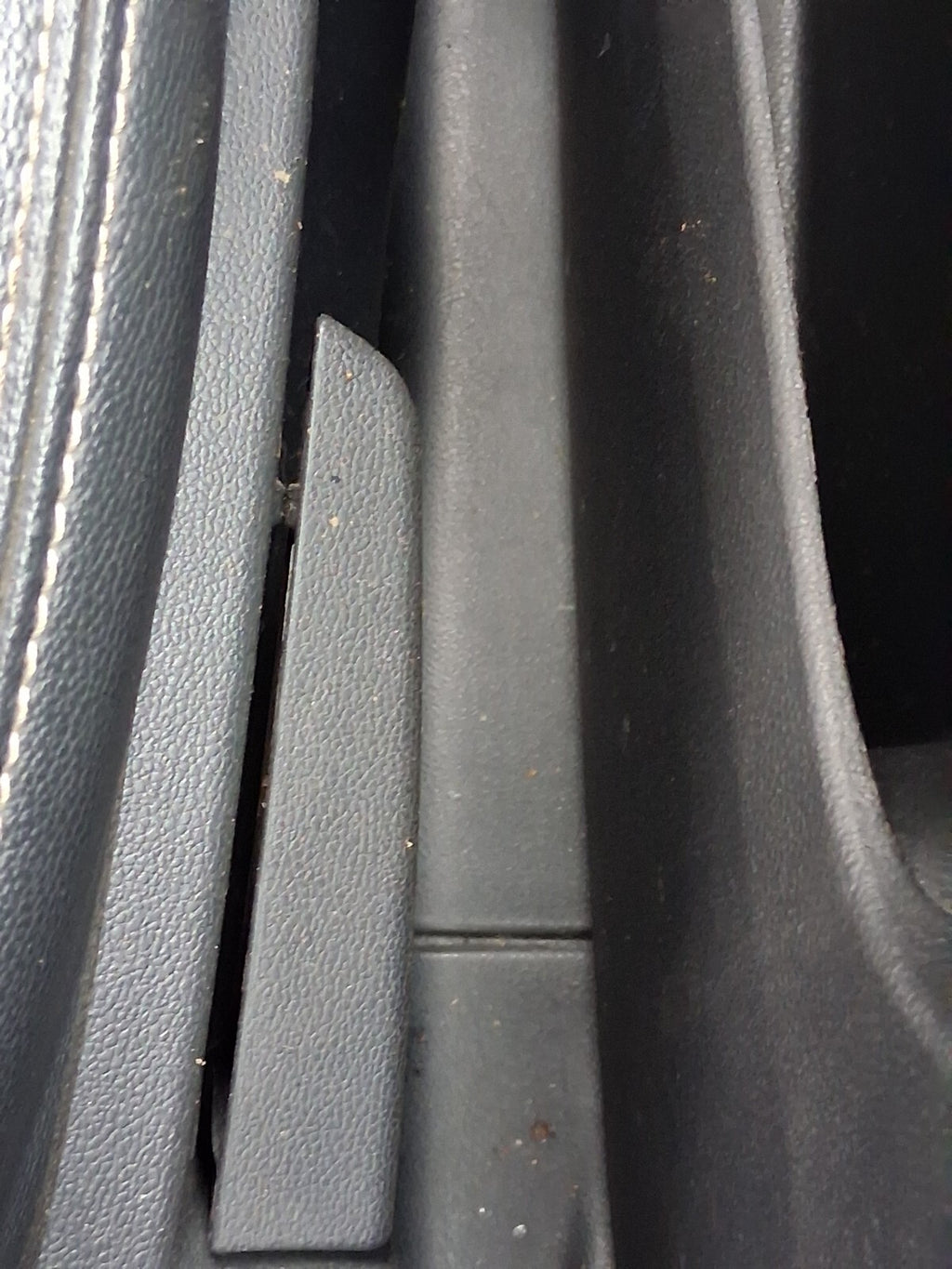 2021 MG 3 MK2 EXCLUSIVE OS DRIVER SIDE FRONT HALF LEATHER COMPLETE SEAT