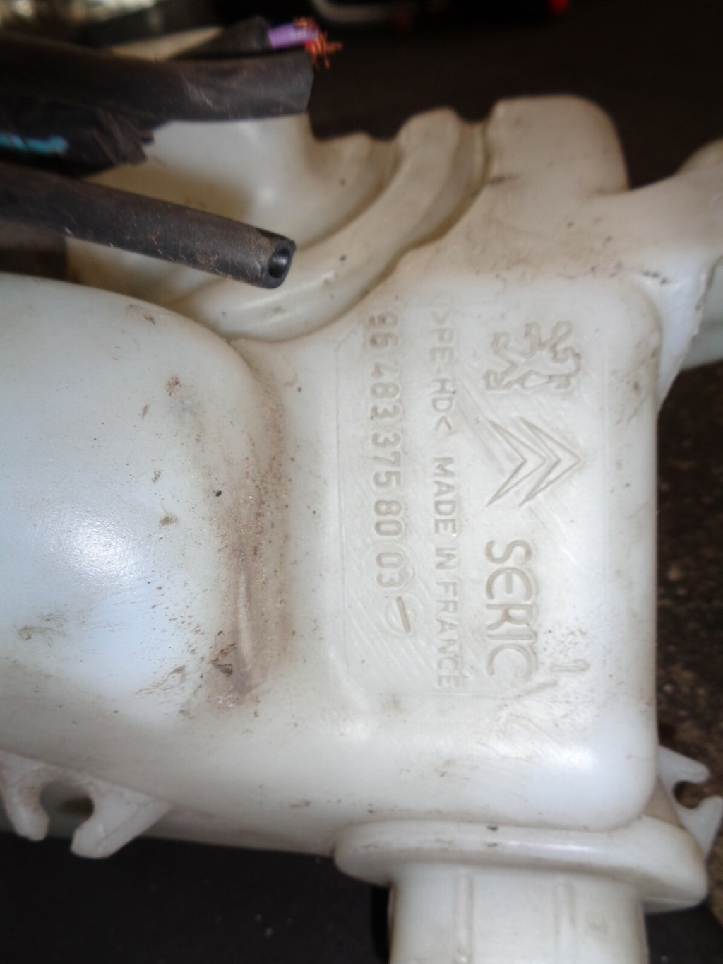 PEUGEOT 207 2007 HATCHBACK WASHER BOTTLE AND PUMP 964833758003