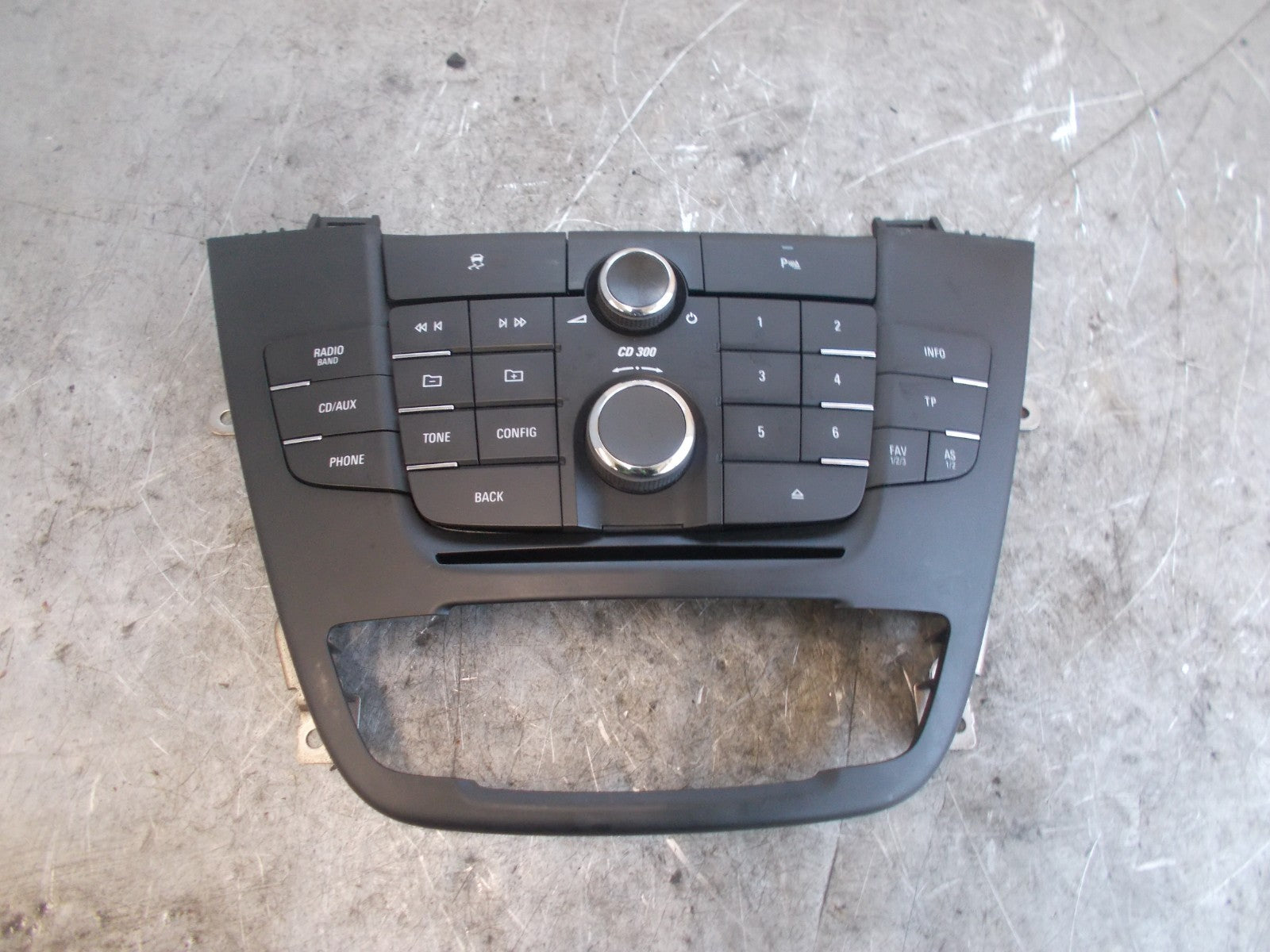 VAUXHALL INSIGNIA A (MK1) 2008-2017 CD 300 STEREO CONTROL PANEL 13273252