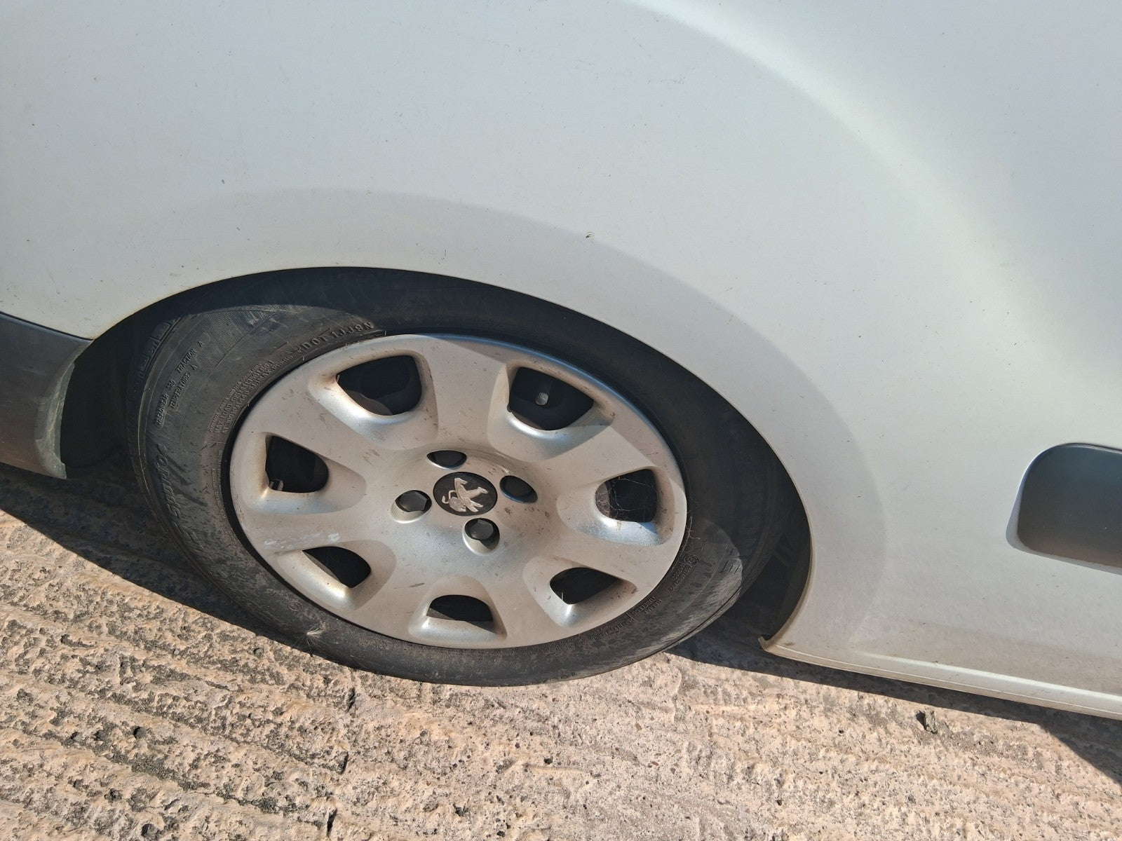 2015 PEUGEOT PARTNER MK2 15 INCH STEEL WHEEL WITH TYRE 195/65R15