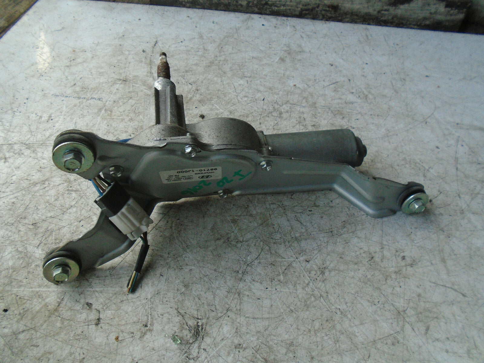 HYUNDAI I20 MK1 REAR WINDSCREEN WIPER MOTOR 987101J000