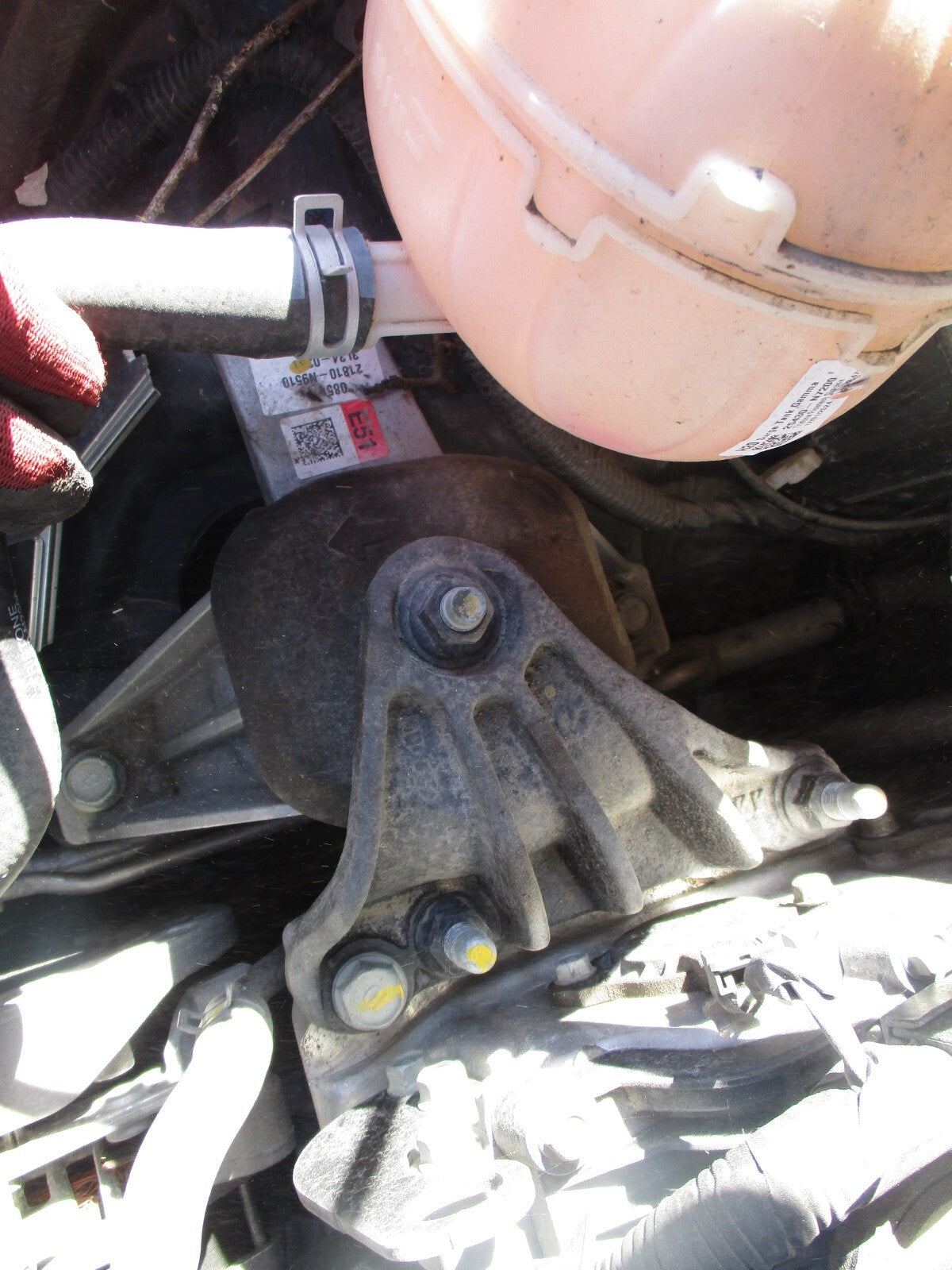 2023 KIA SPORTAGE MK5 1.6 PETROL OS DRIVER SIDE ENGINE MOUNT 21810N9510
