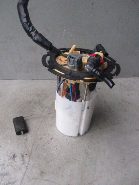 2023 VW VOLKSWAGEN GOLF MK8 2.0 DIESEL FUEL SENDER UNIT E1G39H307BD