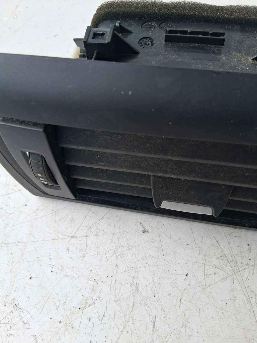 BMW 1 SERIES F20 2015 CENTRE CONSOLE DASHBOARD TRIM WITH AIR VENT 507891
