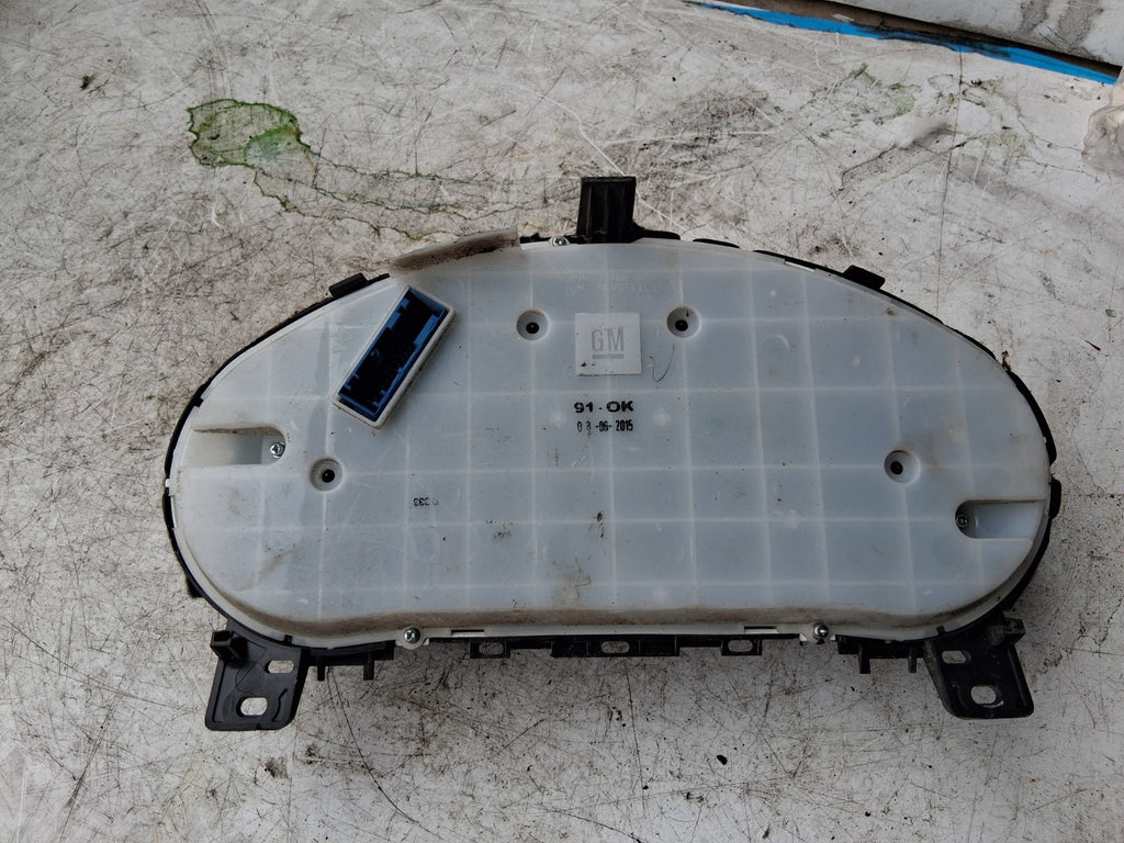 VAUXHALL ASTRA J 2013 1.6 DIESEL SPEEDO SPEEDOMETER INSTRUMENT CLUSTER 13460586