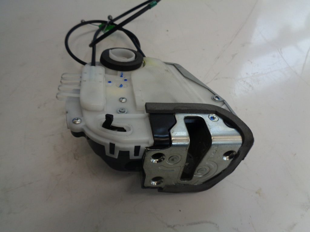 TOYOTA YARIS 2014 MK3 OSR DRIVER SIDE REAR DOOR LOCK MECHANISM