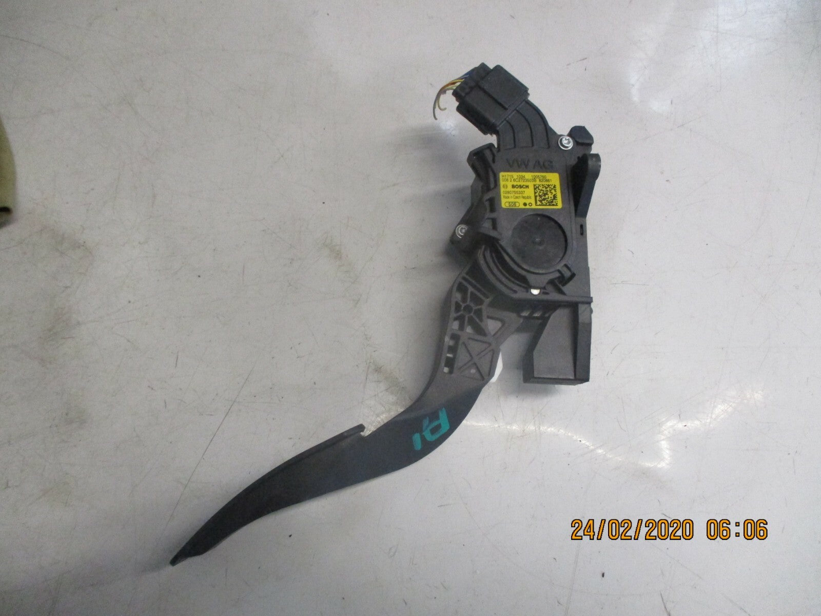 AUDI A1 MK1 8X 2017 ELECTRONIC ACCELERATION THROTTLE GAS FOOT PEDAL 6C2723503B