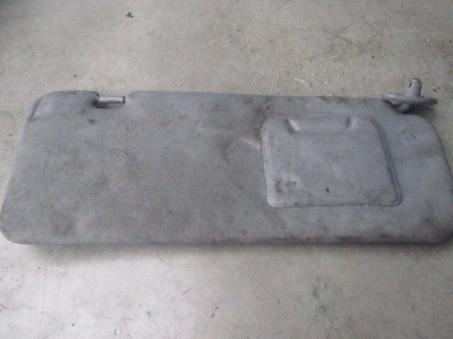 2003 TOYOTA RAV4 OSF DRIVERS SIDE FRONT SUN VISOR