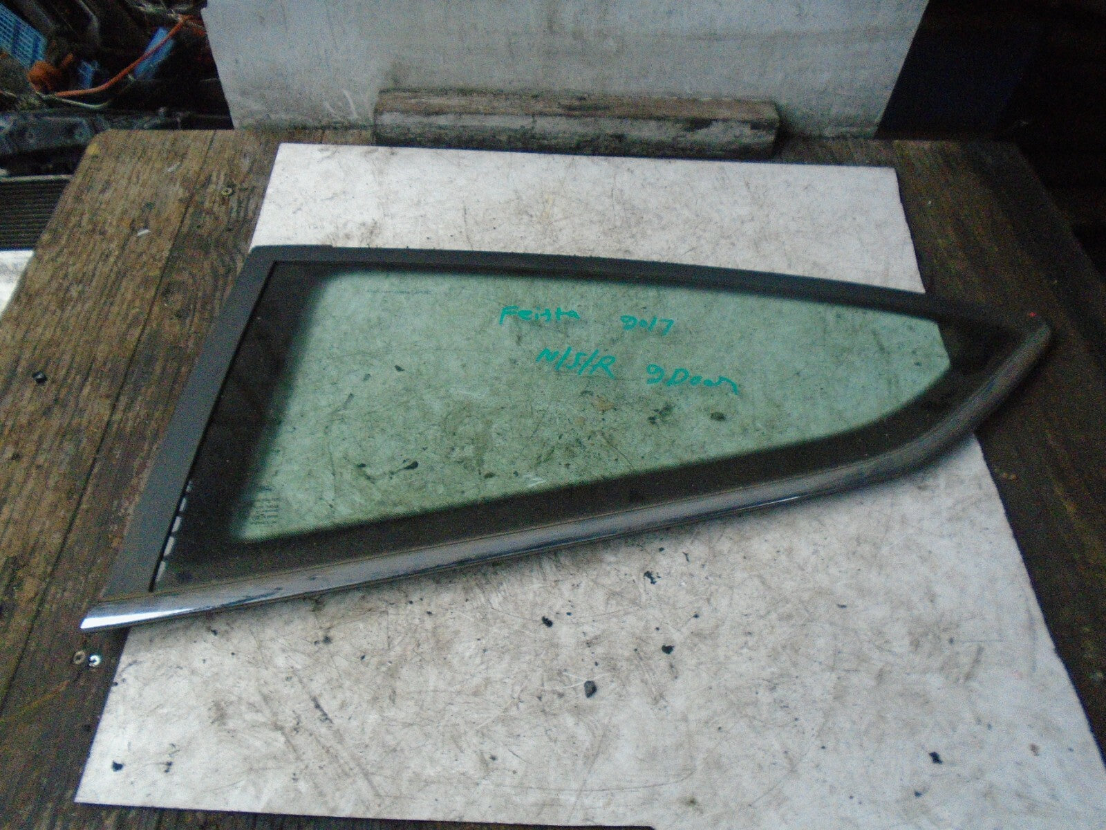 FORD FIESTA 2017 MK7 2 DOOR NSR REAR PASSENGER SIDE WINDOW GLASS E643R00048