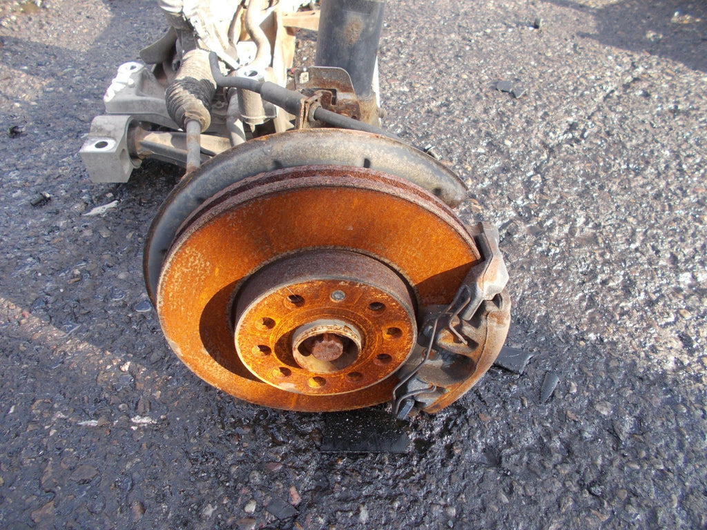 AUDI A3 8PA (MK2) SPORTBACK 2007 1.9 TDI FRONT SUSPENSION CRADLE LEGS HUBS