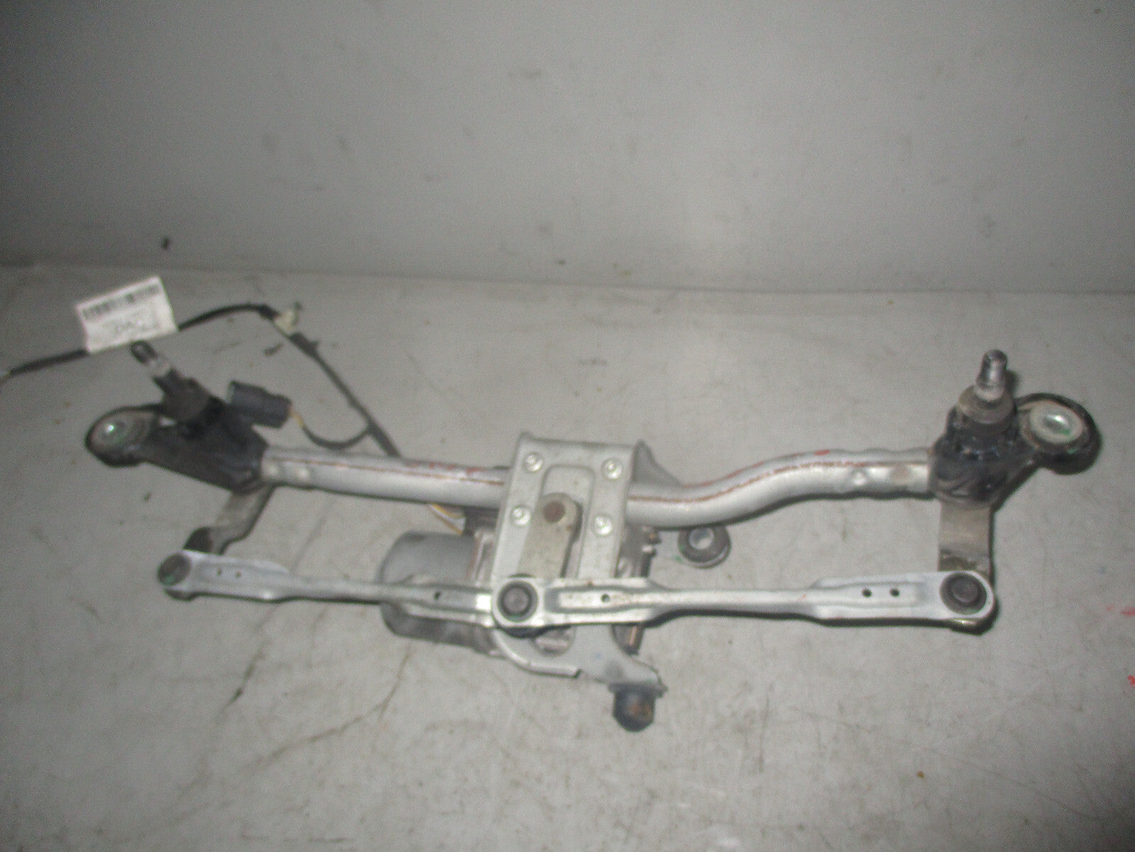 FORD ECOSPORT 2018 FRONT WIPER MOTOR & LINKAGES GN1517504BC