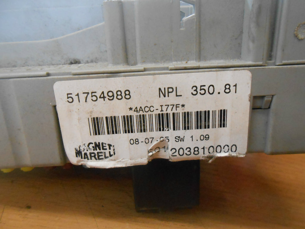 FIAT IDEA MPV 2005 1.4 FUSE RELAY BOX UNIT ASSEMBLY 51754988