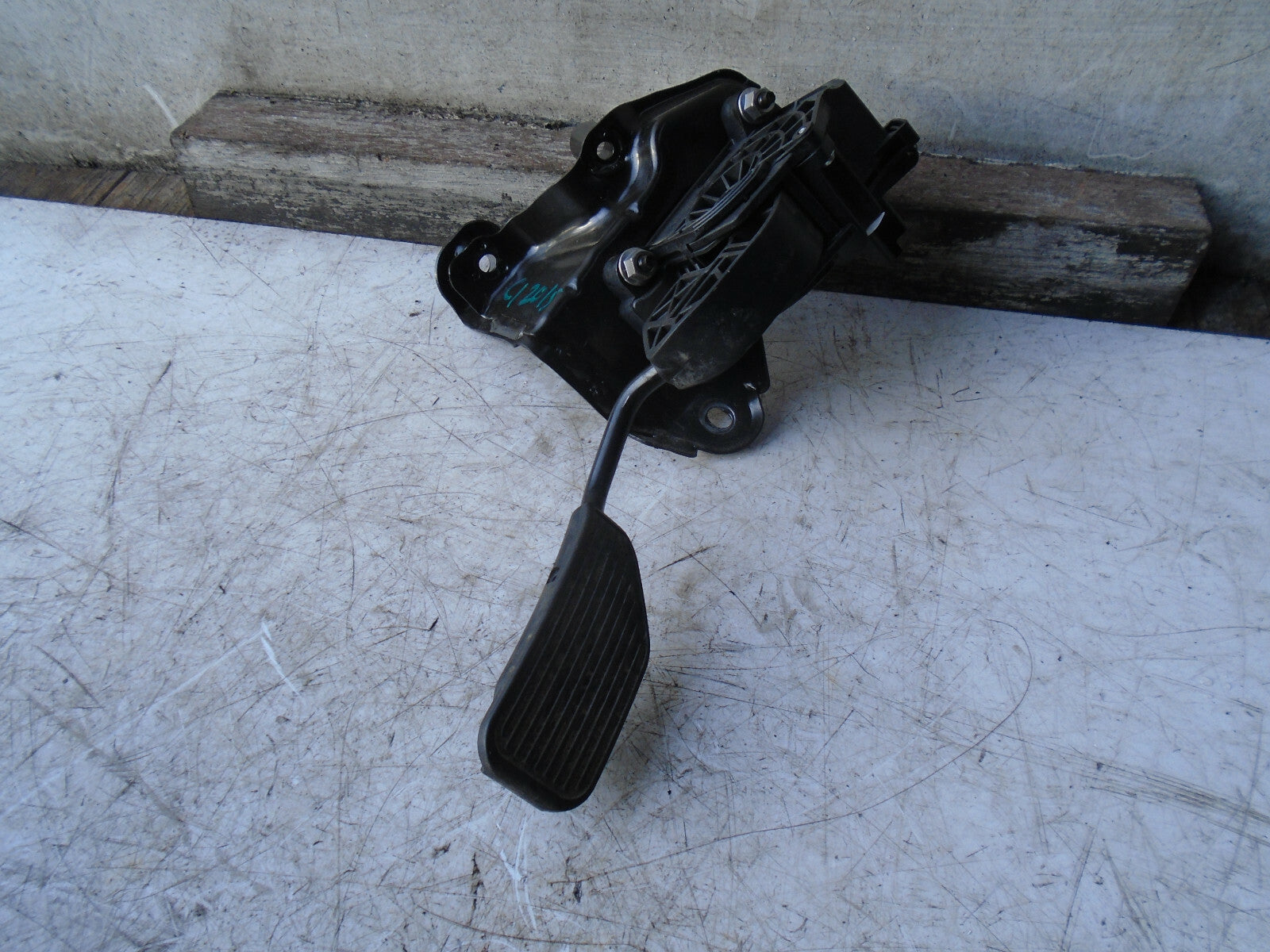 CITROEN C1 2015 MK2 PETROL ACCELERATOR THROTTLE PEDAL 78010YV040