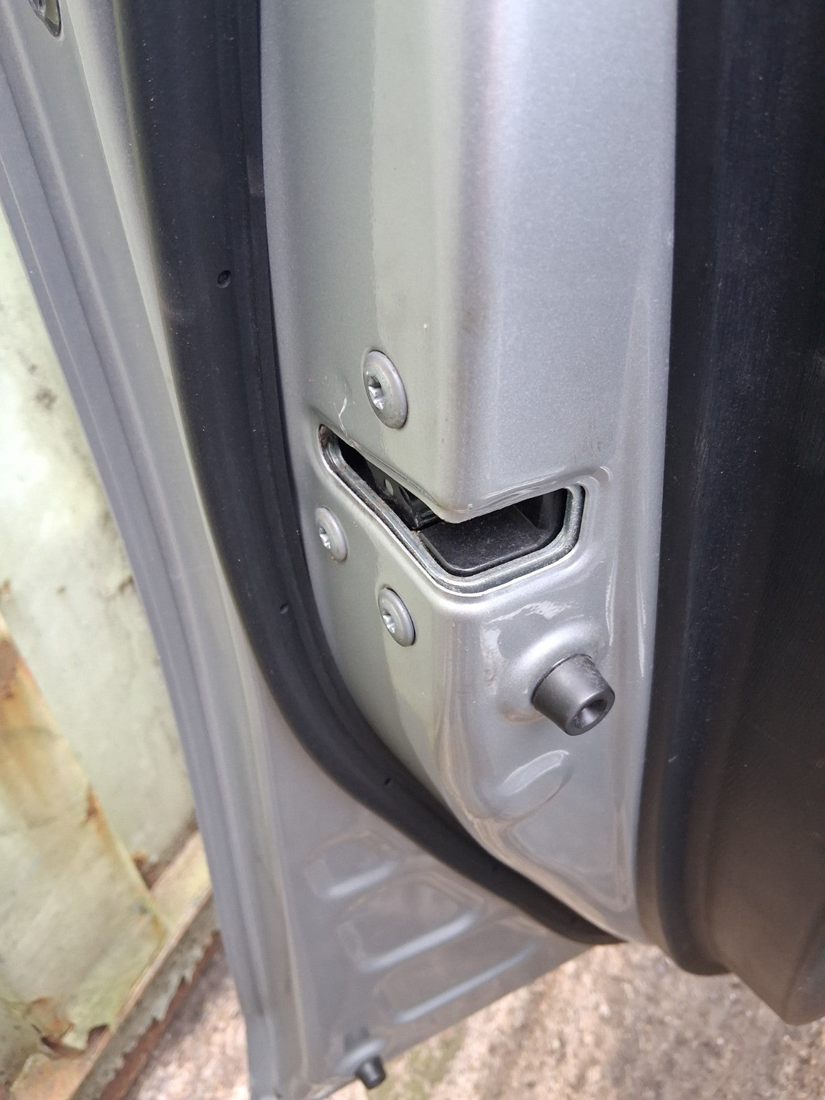 2018 TOYOTA PRIUS V PLUS XW40 NSF PASSENGER SIDE FRONT LEFT DOOR LOCK MECHANISM