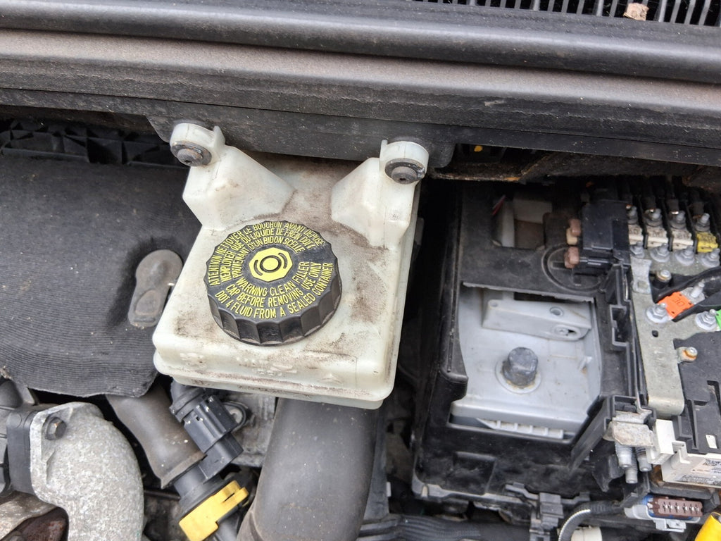2012 PEUGEOT 3008 MK1 1.6 DIESEL BRAKE FLUID RESERVOIR BOTTLE TANK