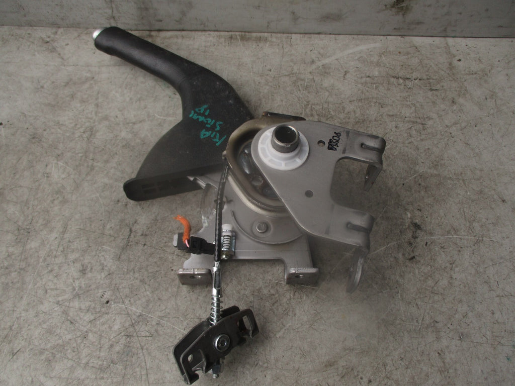 2018 KIA STONIC 1.0 PETROL PARKING BRAKE HANDBRAKE LEVER HANDLE