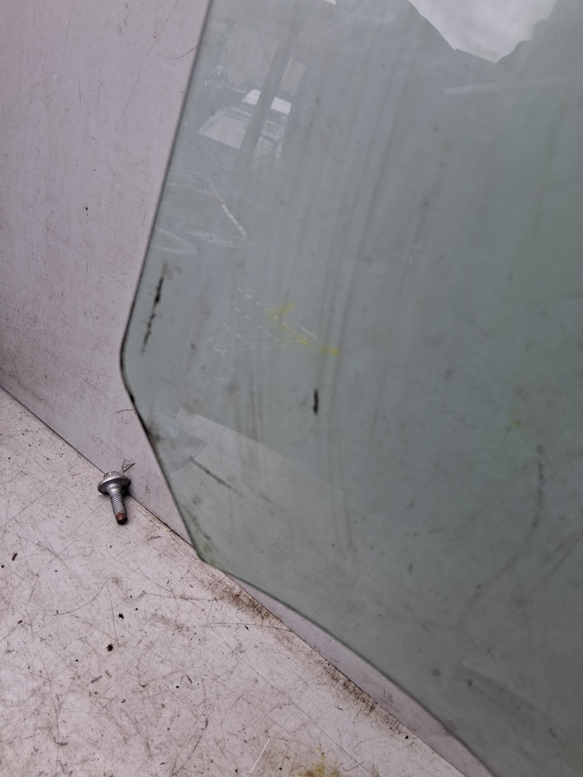 2021 CITROEN BERLINGO NSF PASSENGER SIDE FRONT LEFT WINDOW GLASS 43R000015