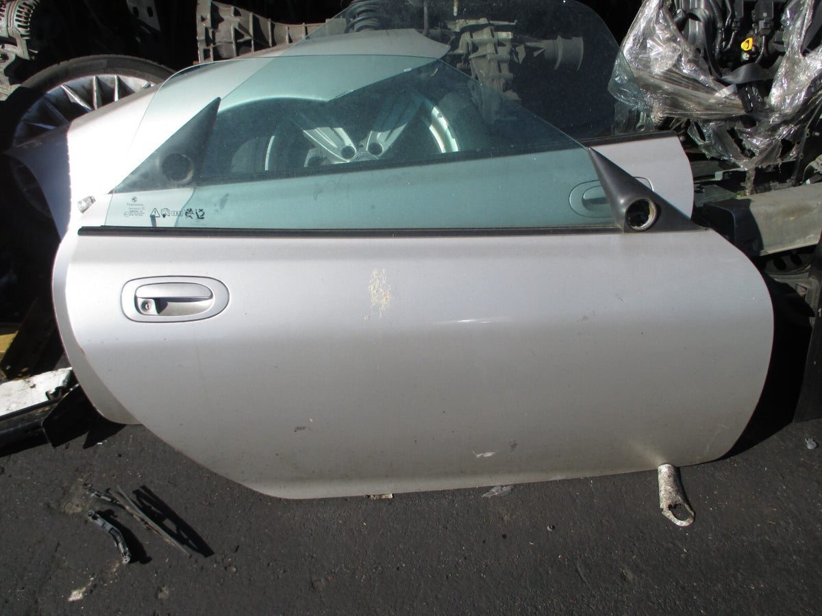 MG MGF 2001 MK1 1.8 OS DRIVER SIDE RIGHT COMPLETE DOOR SILVER