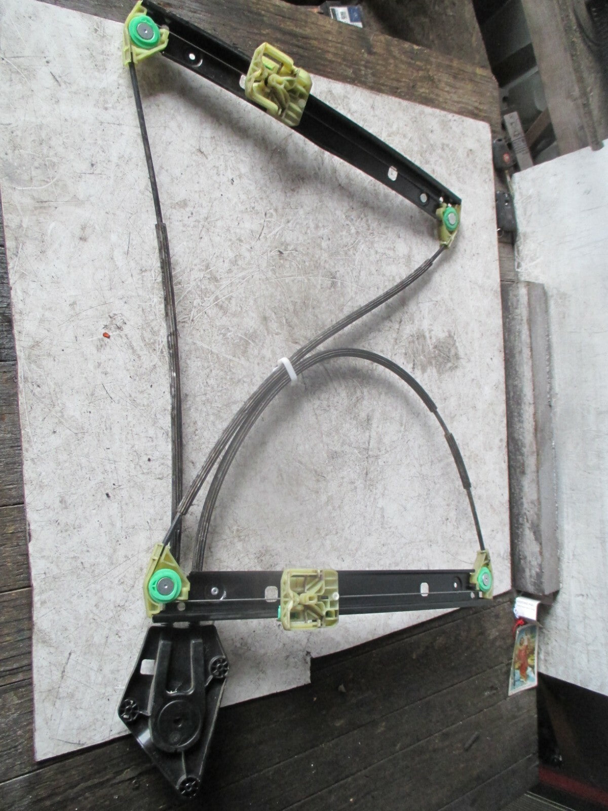 AUDI A1 2015 8X NSF FRONT PASSENGER SIDE WINDOW REGULATOR MOTOR 8X3837461