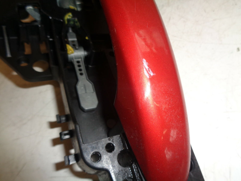 AUDI A4 B8 AVANT ESTATE 2014 OSF DRIVER SIDE FRONT DOOR HANDLE RED LY3M