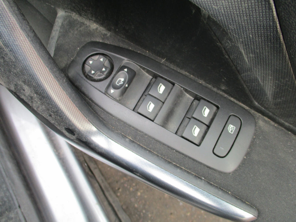 PEUGEOT 2008 2018 MK1 OS DRIVER SIDE FRONT POWERFOLD WING & WINDOW SWITCH
