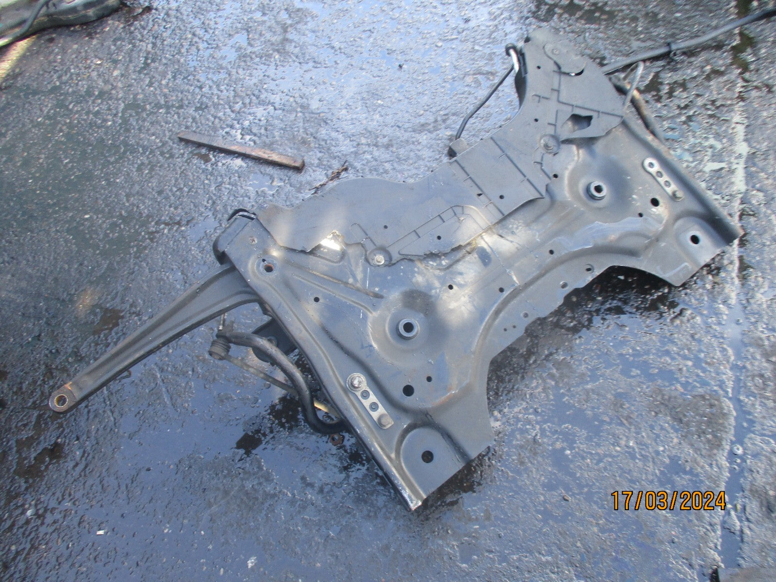 VAUXHALL VIVARO MK3 2021 1.5 DIESEL FRONT SUBFRAME OS DRIVER SIDE WISHBONE ROLL