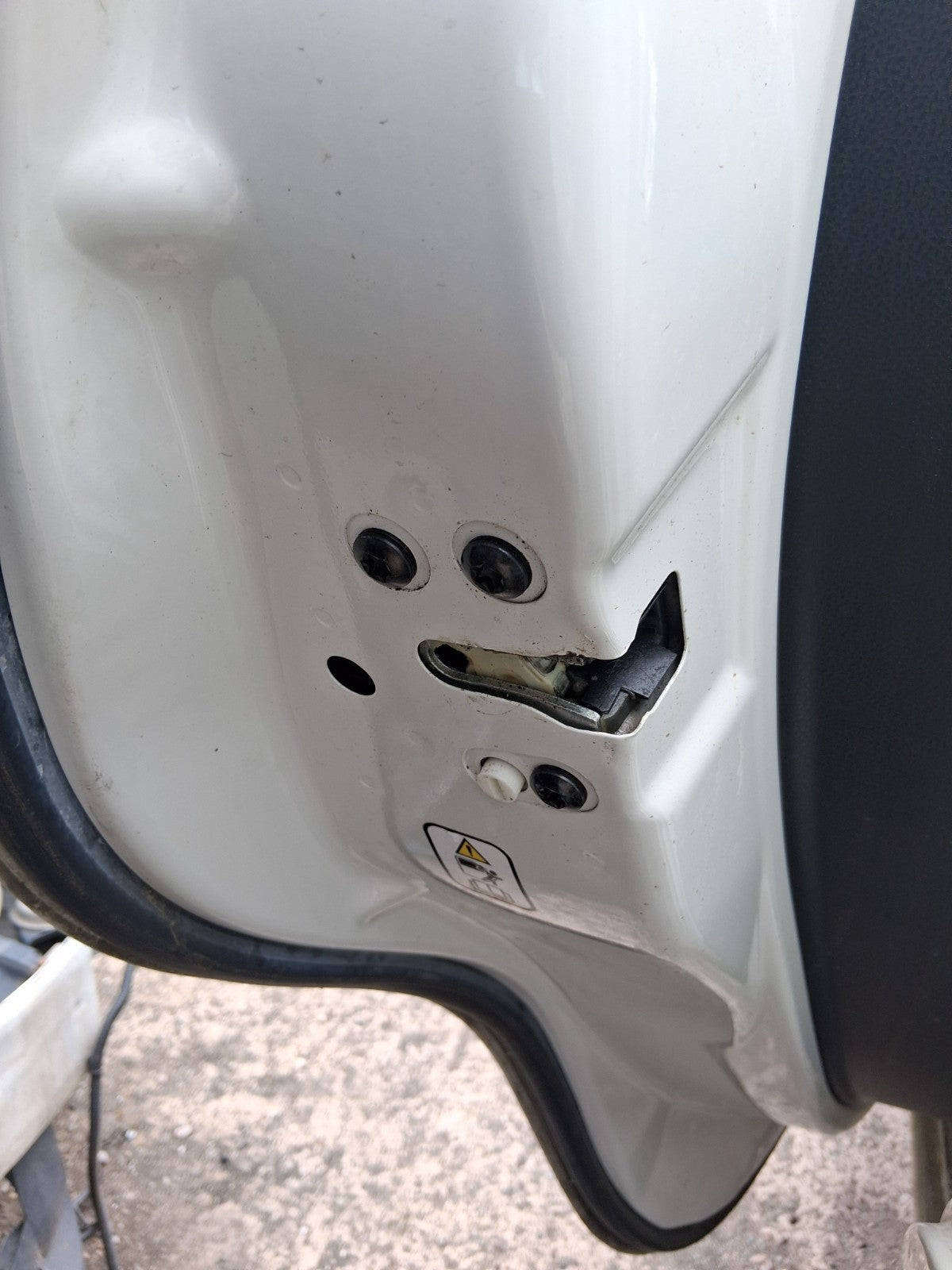 2019 FIAT 500L URBAN HATCH NSR PASSENGER SIDE REAR DOOR LOCK MECHANISM