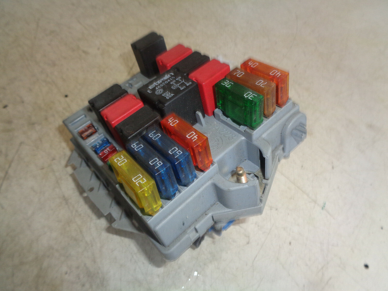FIAT PUNTO MK2 2003 1.2 PETROL BSI FUSE BOX MODULE 46835601