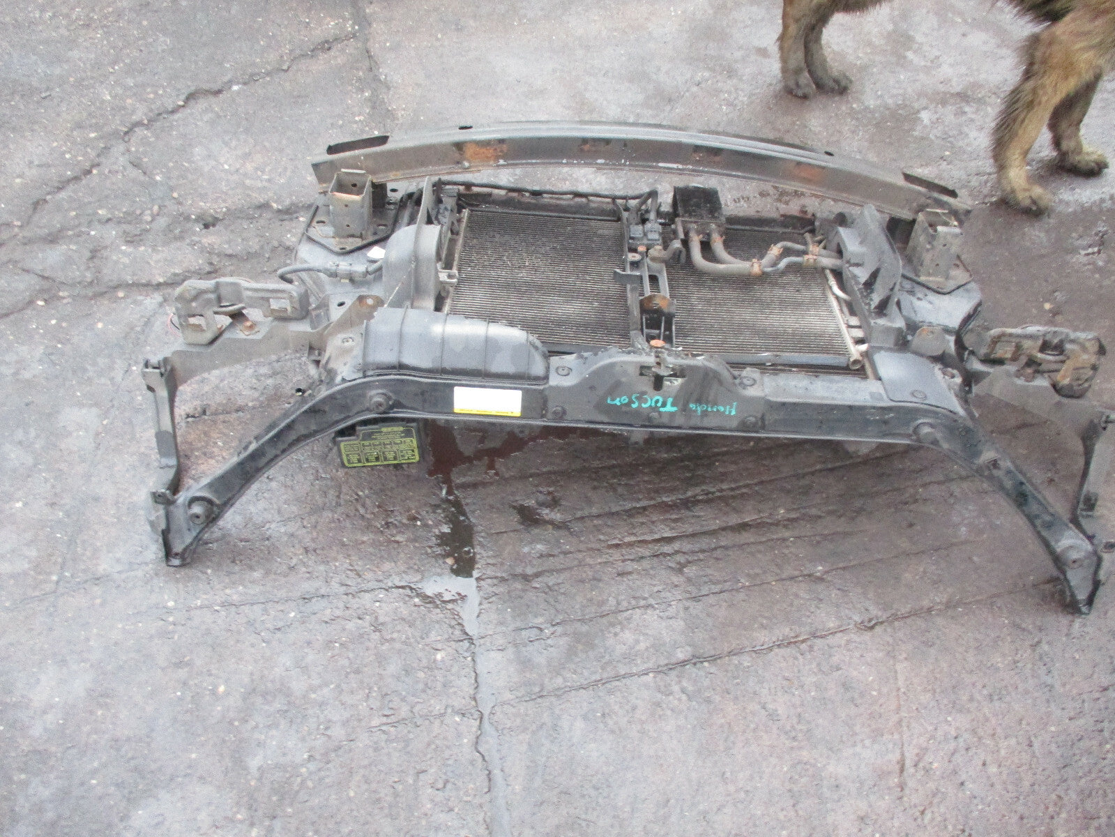 HYUNDAI TUCSON 2.0 CRDT RAD PACK RADIATOR A/C CONDENSOR SLAM PANEL COMPLETE