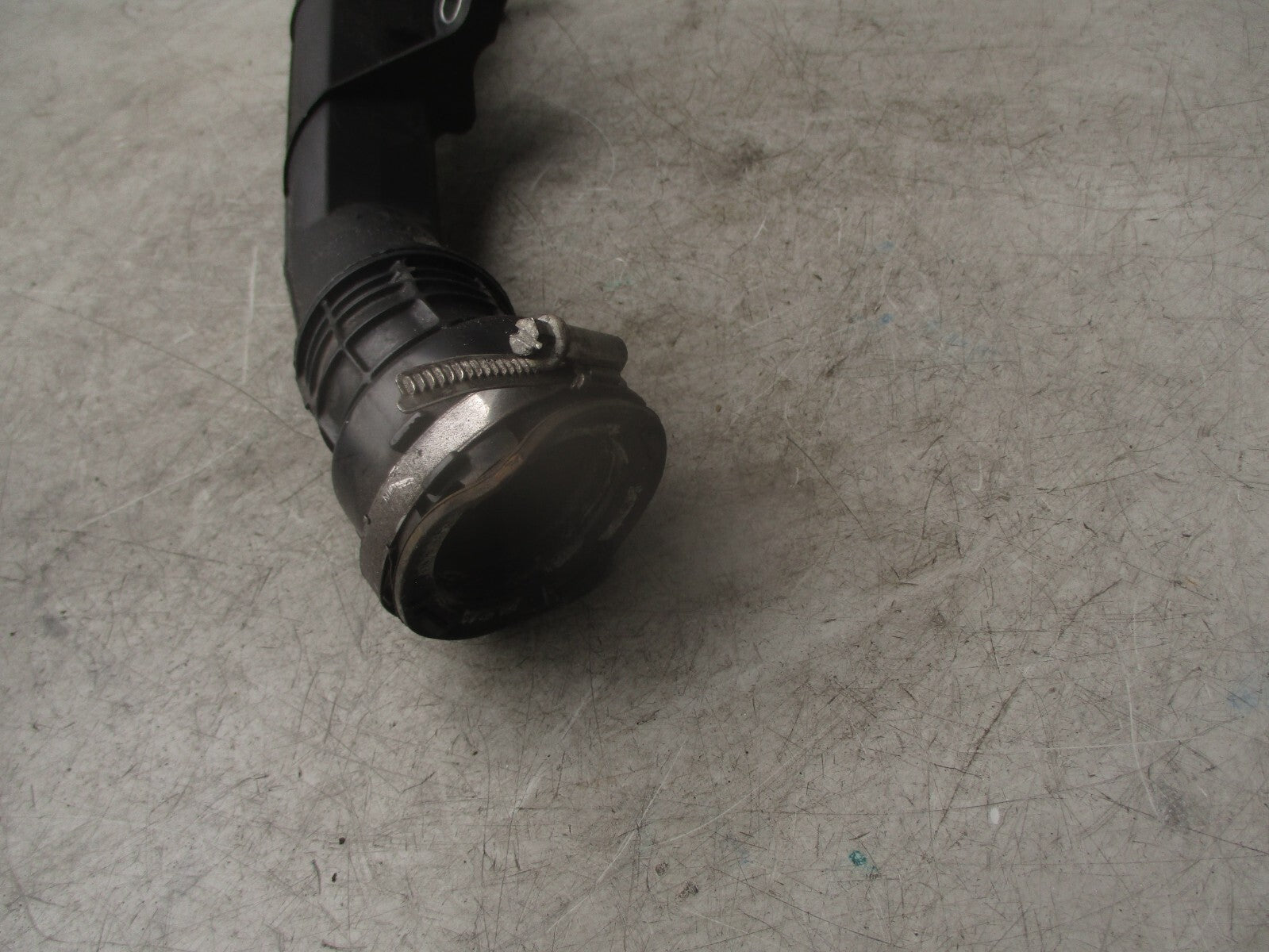 2020 VAUXHALL VIVARO MK3 1.5 DIESEL AIR INTAKE PIPE HOSE 9831710780