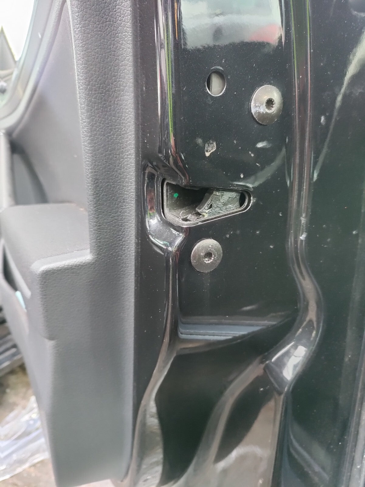2017 VW VOLKSWAGEN GOLF MK7 OSF DRIVER SIDE FRONT DOOR LOCK MECHANISM
