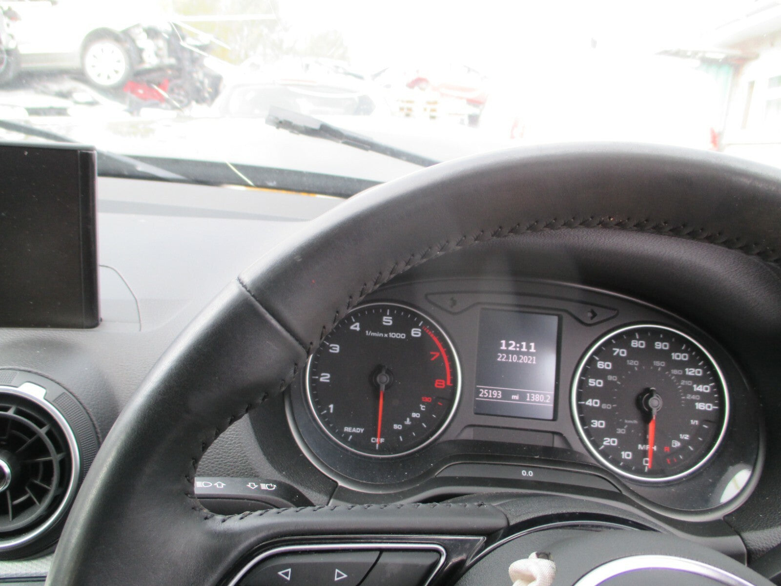 AUDI Q2 MK1 2020 LEATHER MULTI FUNCTION STEERING WHEEL CONTROL SWITCH BUTTON