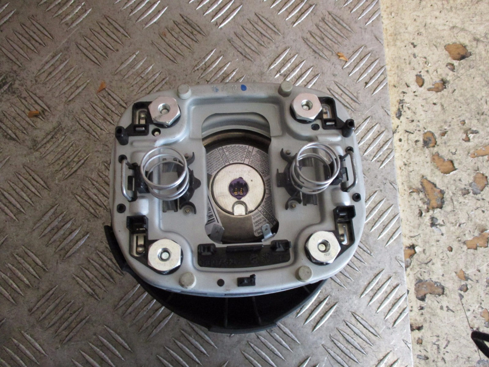 VW PASSAT 2005 4 SPOKE STEERING WHEEL AIRBAG AIR BAG UNIT 1K0880201N1BZ