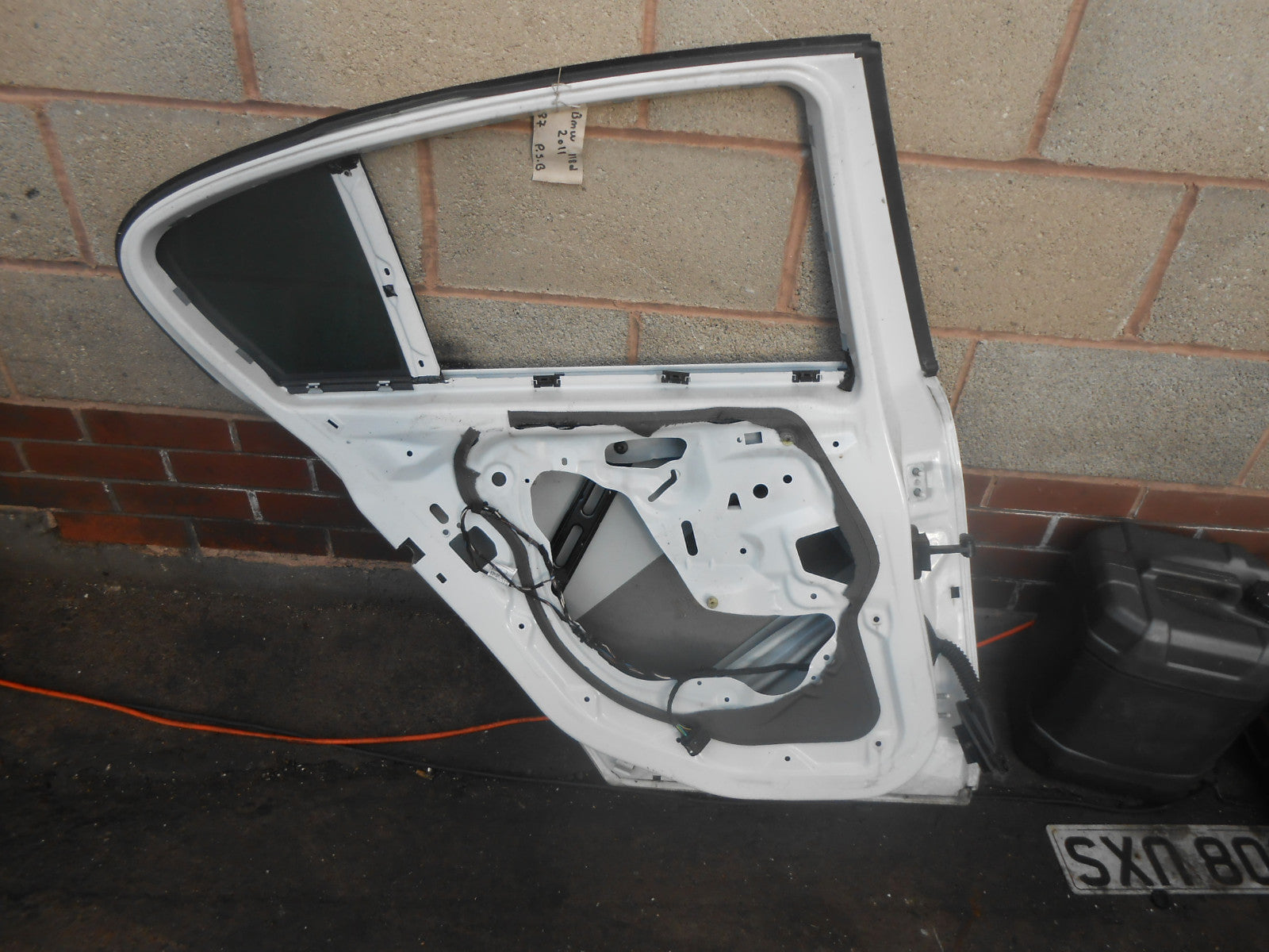 BMW 1 SERIES E87 (MK1) 2011 NSR PASSENGER SIDE REAR BARE DOOR SHELL WHITE