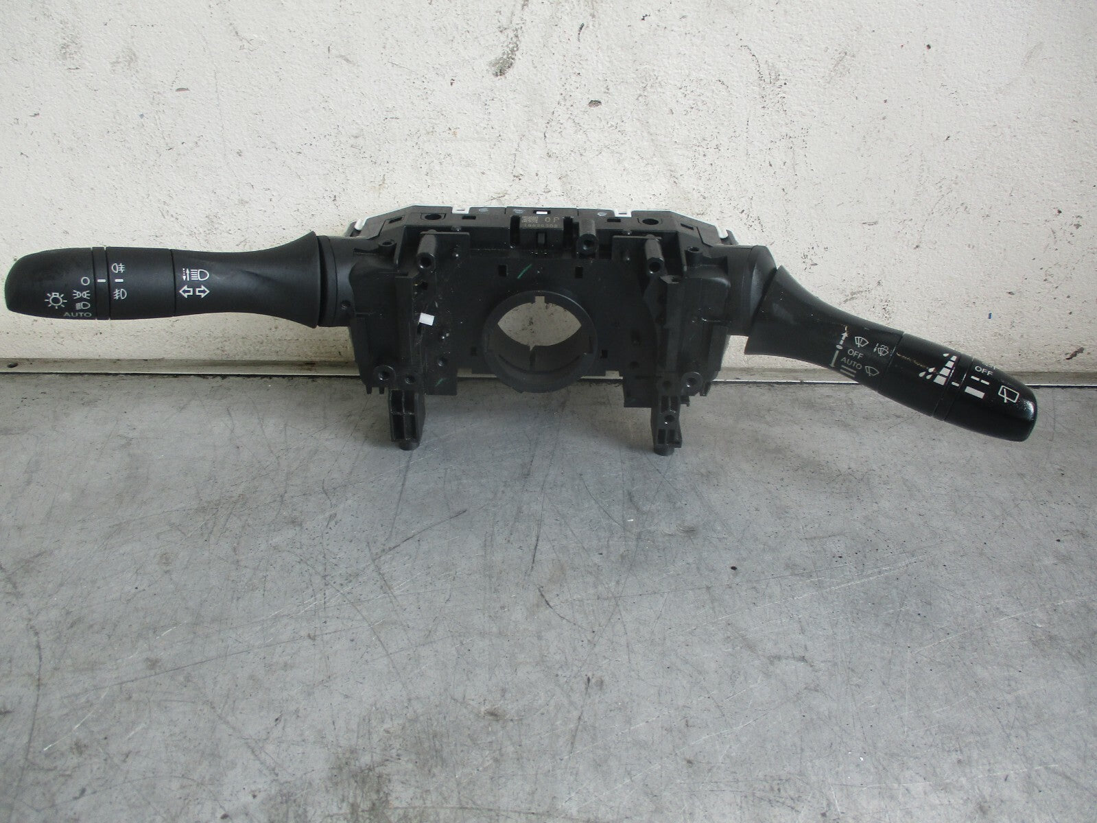 NISSAN QASHQAI J11 MK2 BAG SQUIB & CONTROL STALKS ASSEMBLY