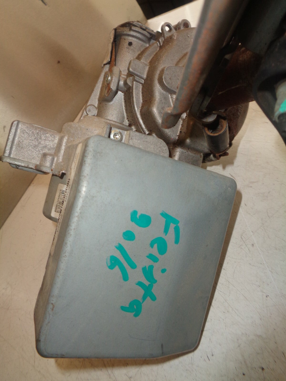 FORD FIESTA 2016 MK7 1.2 PETROL STEERING COLUMN C1BC3C529BU