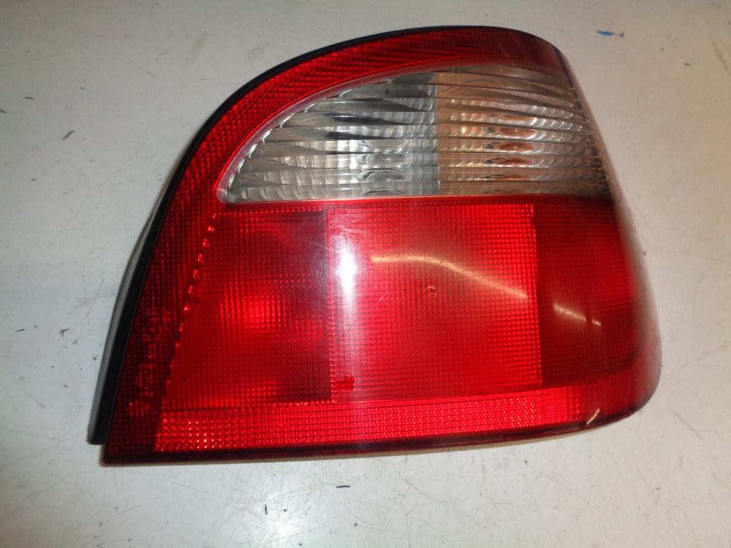 RENAULT MEGANE MK1 2002 OS DRIVER SIDE TAIL LIGHT LAMP 7700428321