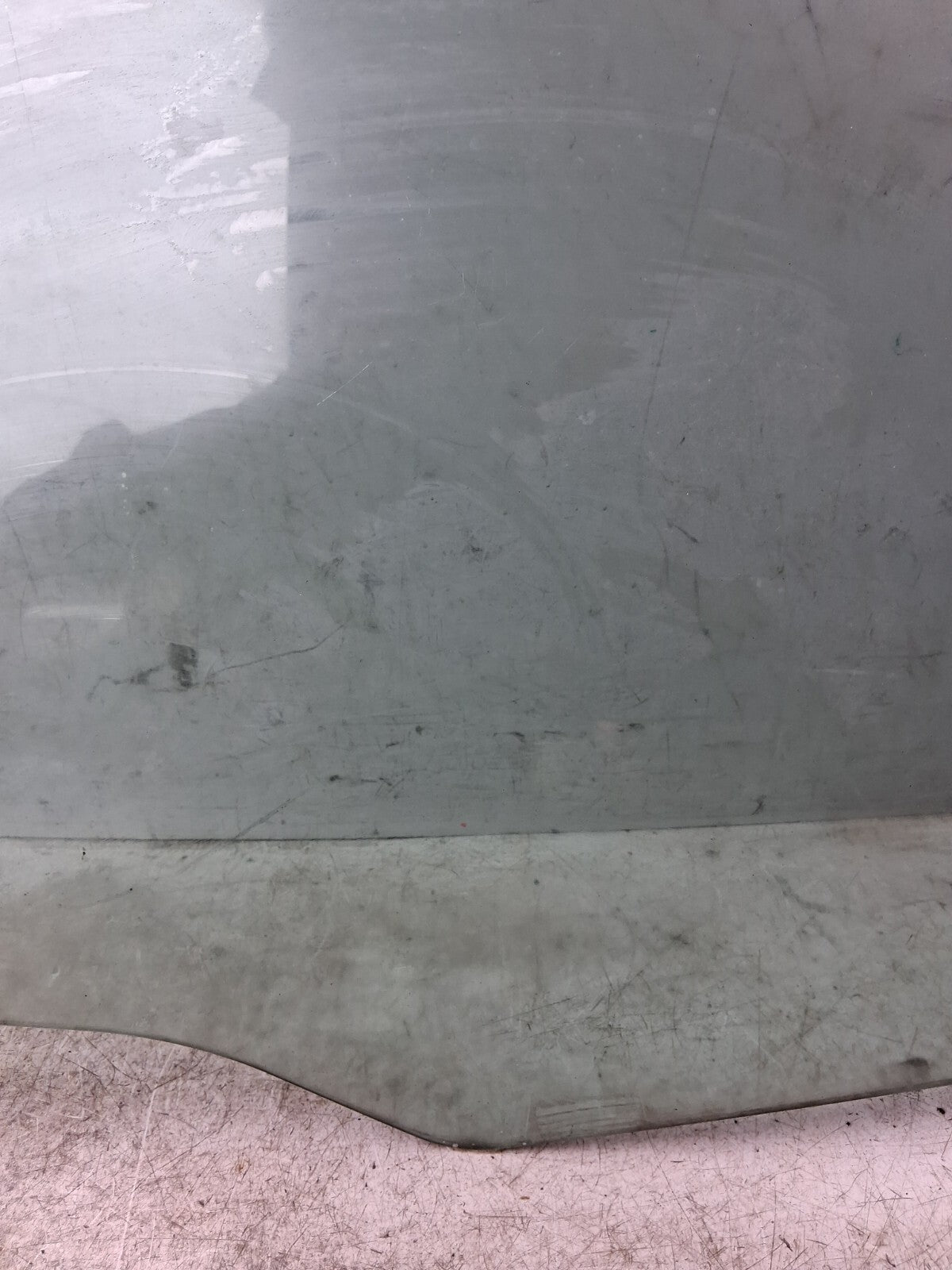 RENAULT MEGANE CC MK2 2005 OSF DRIVER SIDE FRONT RIGHT WINDOW GLASS 43R000017