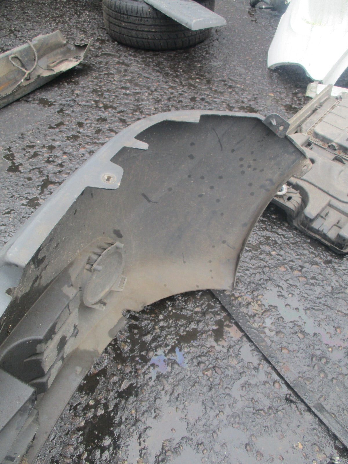 2014 RENAULT TRAFIC VIVARO MK1 FRONT BUMPER PLASTIC