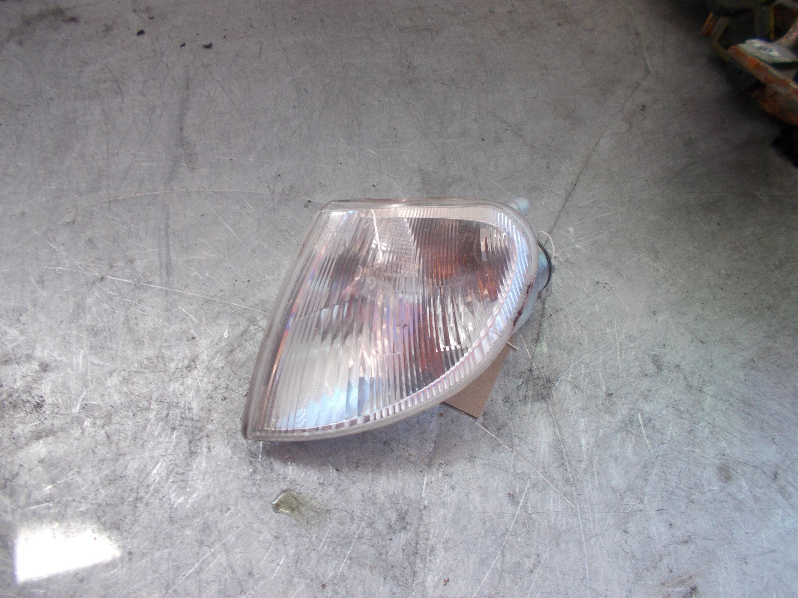 PEUGEOT PARTNER 2002 NS NEAR SIDE PASSENGER SIDE PS FRONT INDICATOR 630379